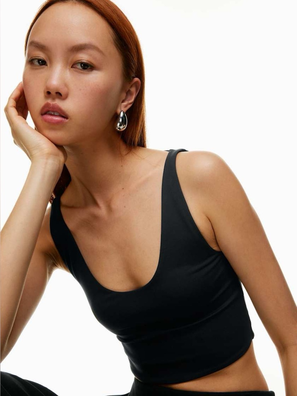 BABATON CONTOUR CROPPED TANK BLACK